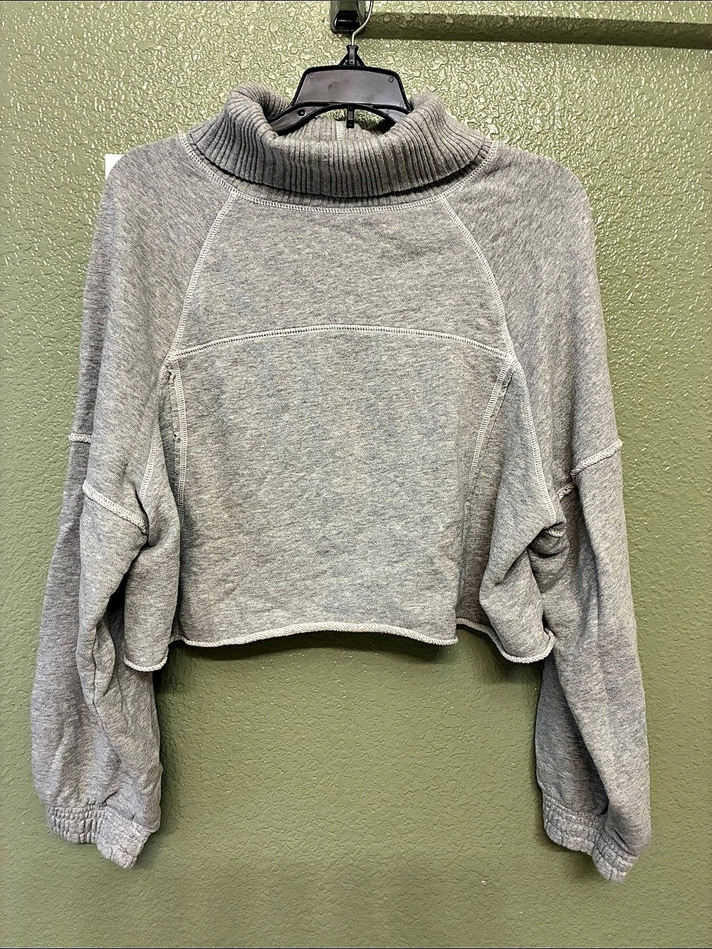 aerie Cropped Cozy Turtleneck Sweatshirt Gray 86 % cotton